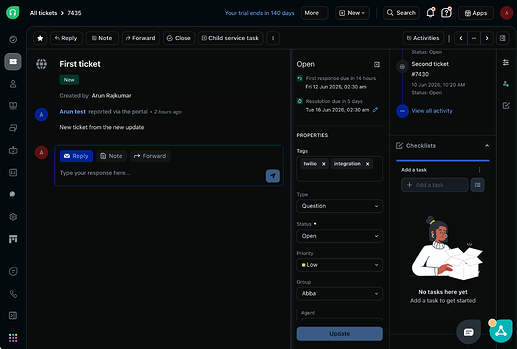 App loaded in the ticket sidebar with the theme applied